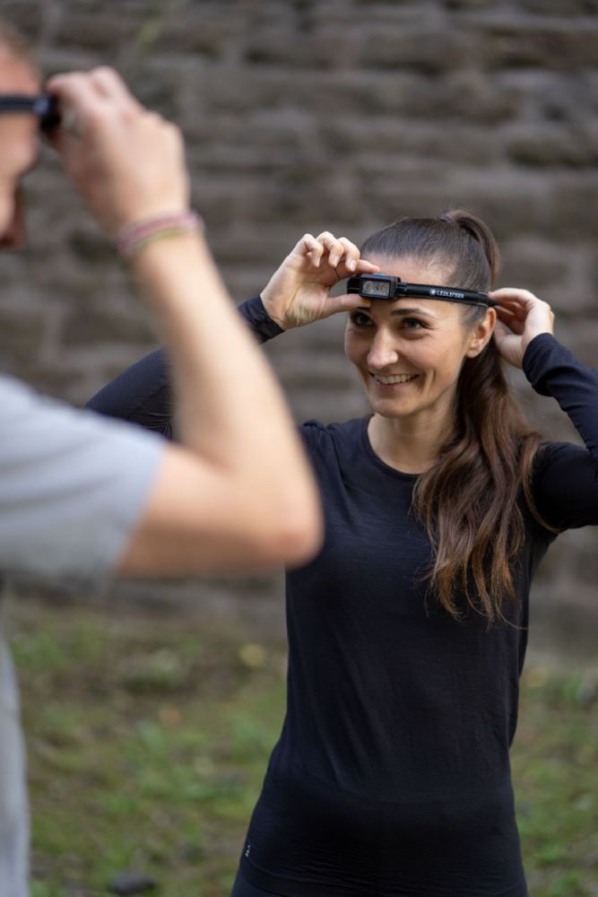 Produktbild Ledlenser Kopflampe NEO3 kompakte Laufsport Stirnlampe blau-schwarz bild 3