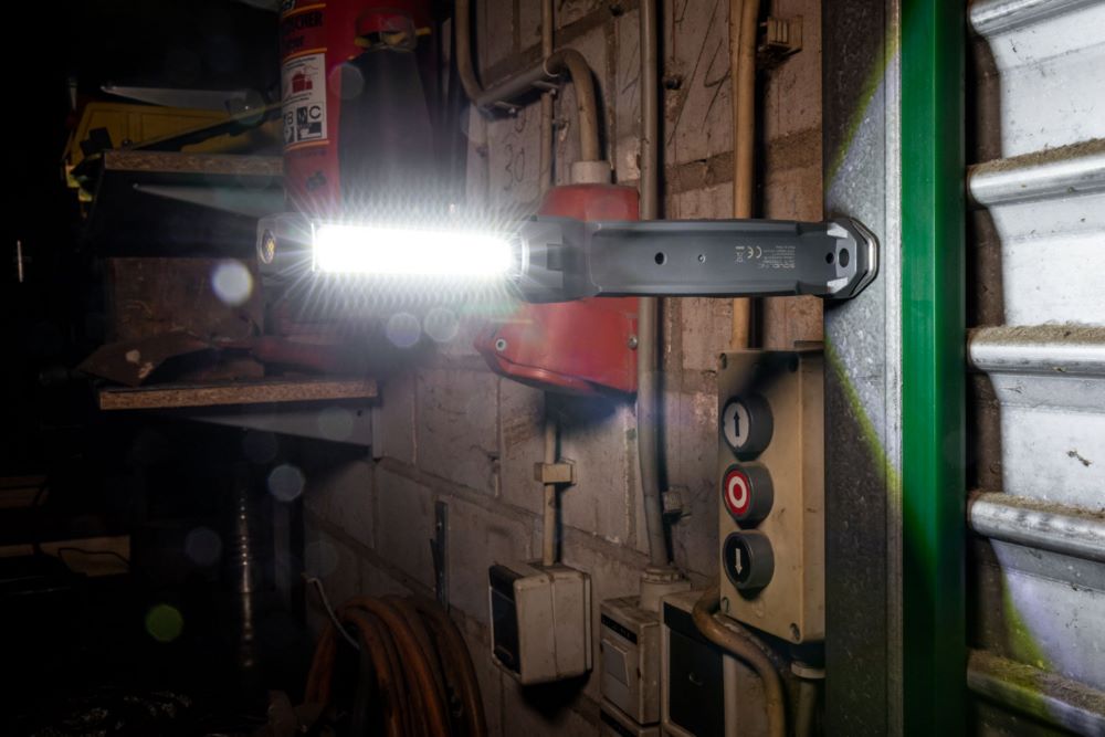 Produktbild Solidline SW2R Akku-Arbeitsleuchte mit ausklappbarem Lampenkopf bild 3