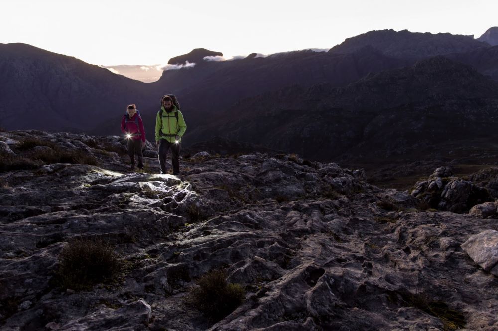 Produktbild Ledlenser MT14 Wiederaufladbare kompakte Outdoor-Taschenlampe mit USB-Lademöglichkeit bild 2