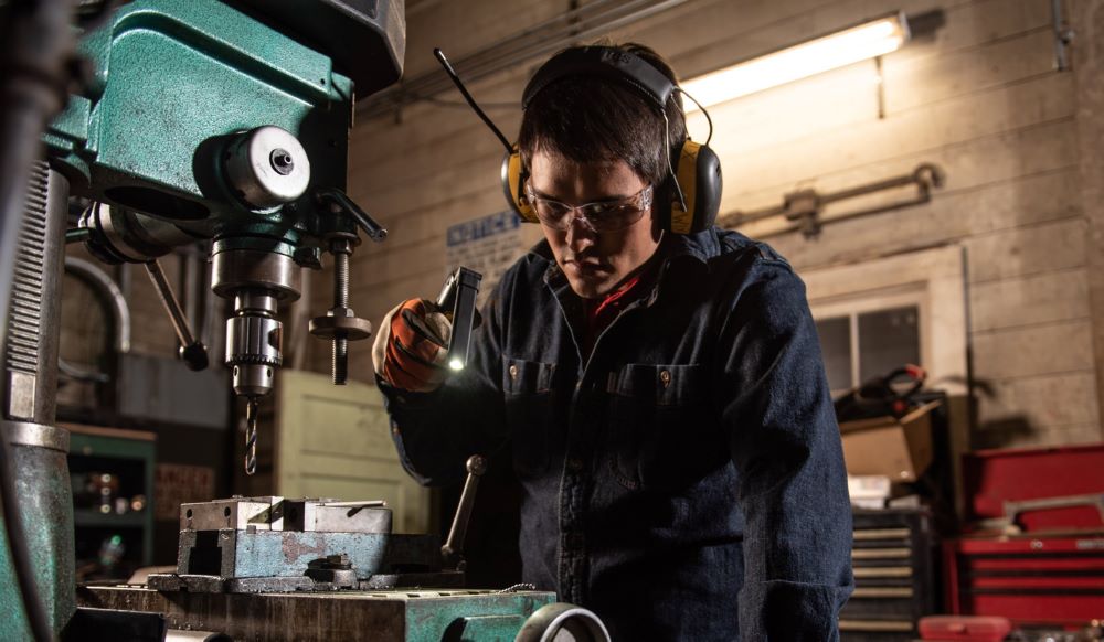 Produktbild Ledlenser W6R Work wiederaufladbare Arbeitsleuchte mit ausklappbarem Lampenkopf bild 5