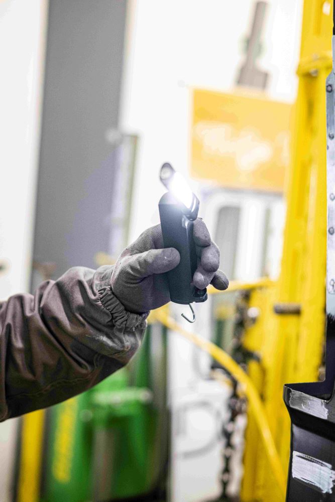 Produktbild Ledlenser W6R Work wiederaufladbare Arbeitsleuchte mit ausklappbarem Lampenkopf bild 7