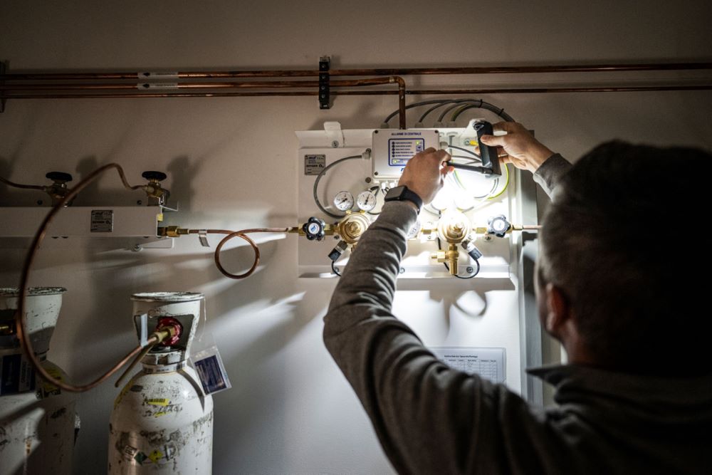 Produktbild Ledlenser W7R Work Akku Arbeitsleuchte ausklappbarer Lampenkopf UV Licht bild 5