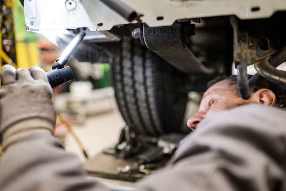 Produktbild Ledlenser W7R Work Akku Arbeitsleuchte ausklappbarer Lampenkopf UV Licht bild 8