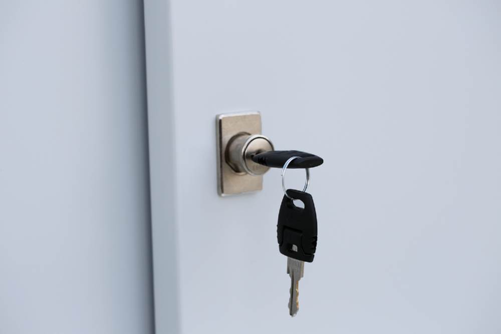 Produktbild Lüllmann Schiebetürenschrank mit 1 Fachboden 750 x 800 x 450 mm in lichtgrau bild 5