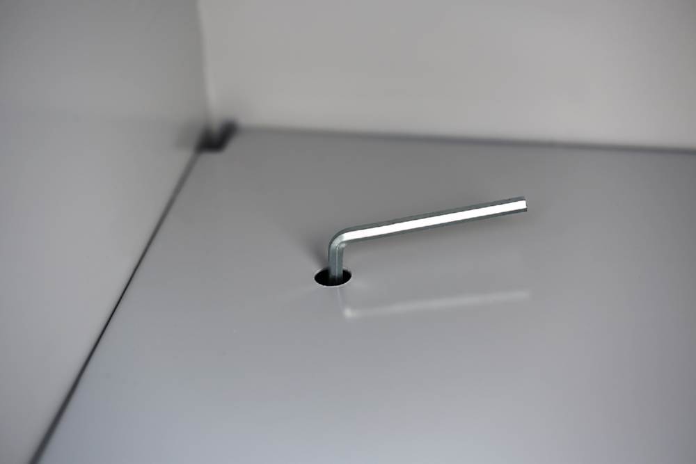 Produktbild Lüllmann Schiebetürenschrank mir 1 Fachböden 750 x 1600 x 450 mm in lichtgrau bild 6