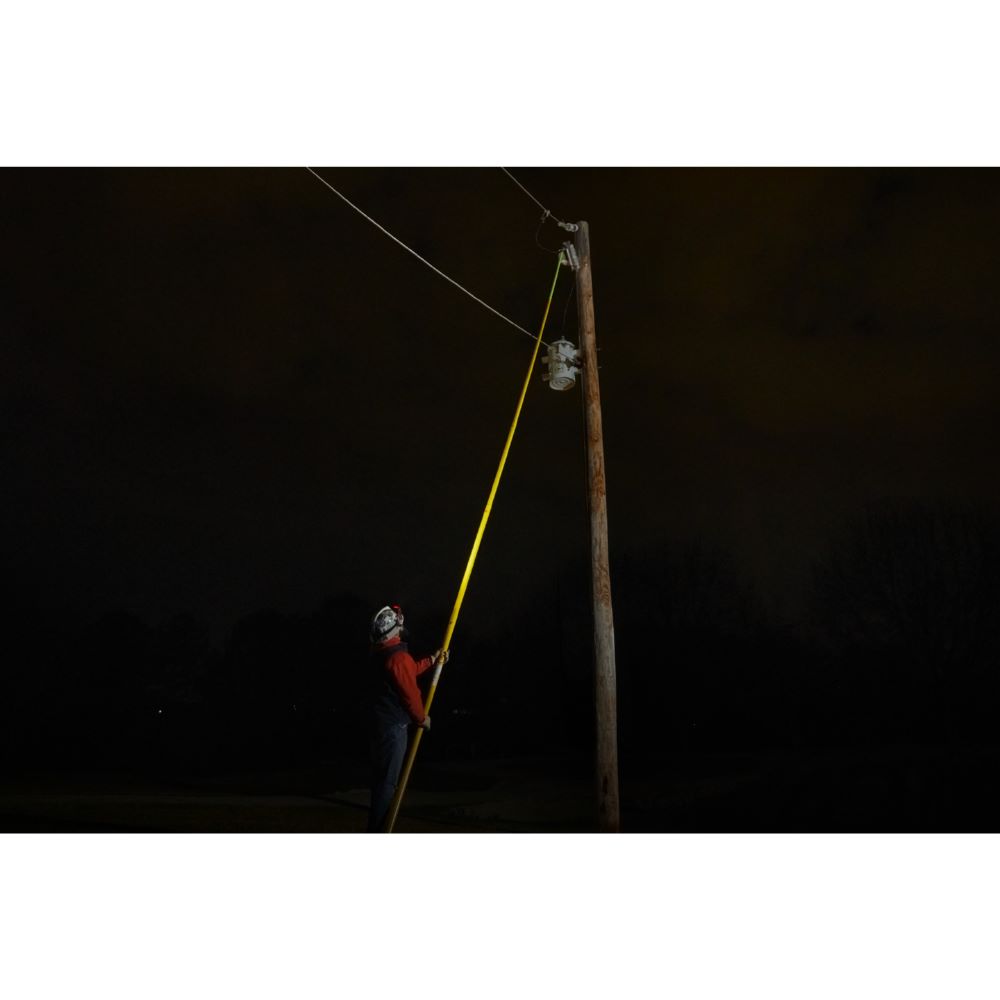 Produktbild Milwaukee Elektrowerkzeuge Akku Leuchte für Hochspannungsarbeiten L4HSL-301 bild 5