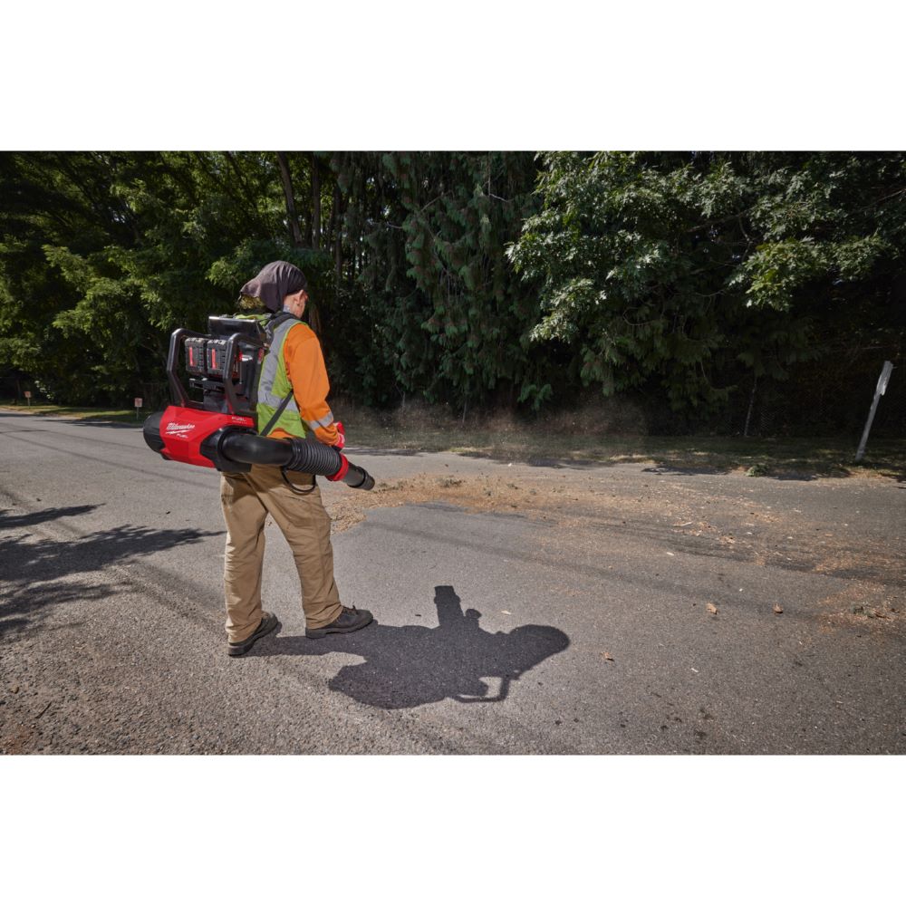 Produktbild Milwaukee Elektrowerkzeuge Akku Rucksackgebläse M18 FUEL M18F2BPB-0 bild 3