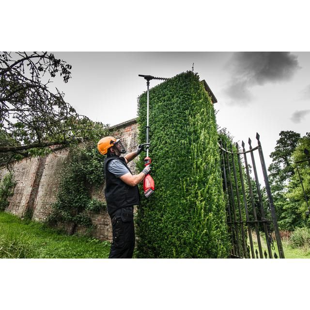 Produktbild M18FHETE22-0 M18 FUEL Akku Stabheckenschere 216 cm bild 3