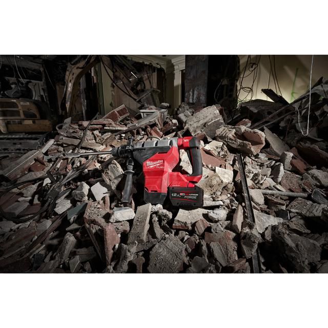 Produktbild M18FHM-121C M18 FUELONE-KEYSDS-max Akku Kombi Bohrhammer 8 kg bild 5