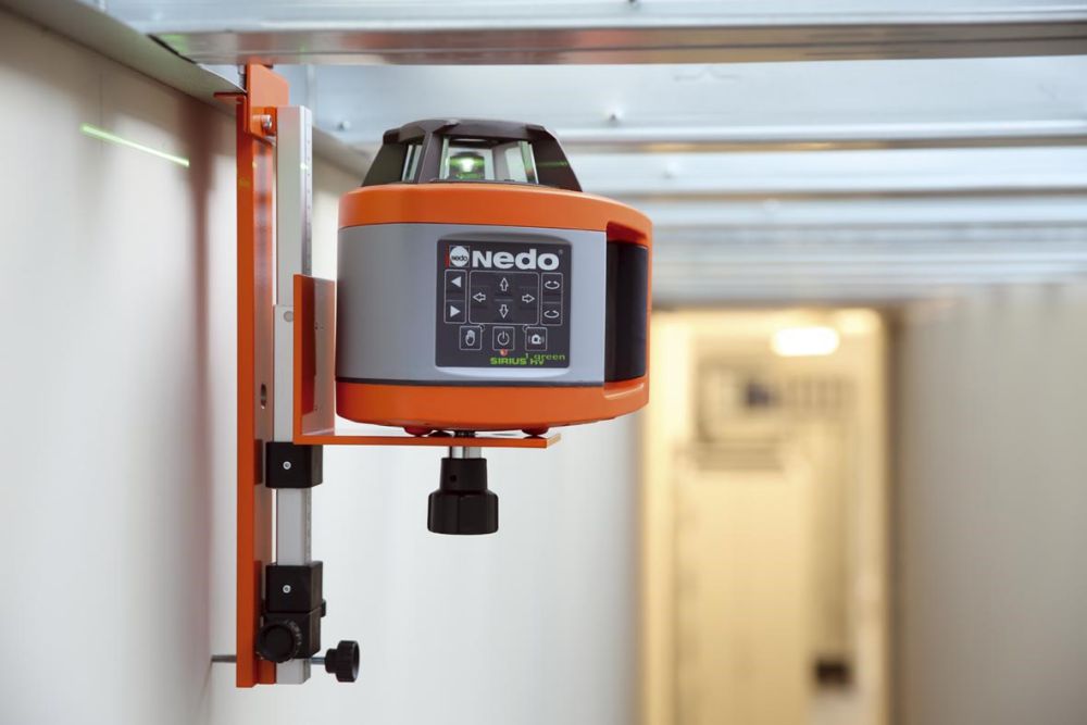 Produktbild Nedo Wandhalter-S verstellbar reinorange RAL 2004 bild 3