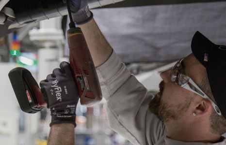 Produktbild arbeitskleidung schutz handschutz griphandschuhe teaser