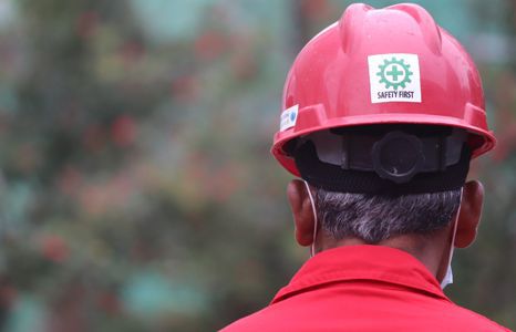 Produktbild arbeitskleidung schutz kopfschutz helme teaser