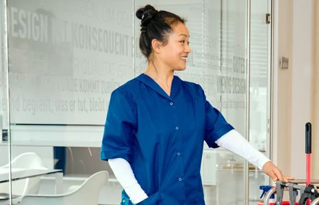 Produktbild arbeitskleidung schutz normale berufskleidung arbeitsmantel teaser