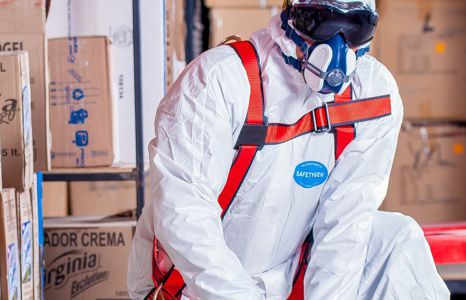 Produktbild arbeitskleidung schutz spezielle schutzkleidung saeureschutzkleidung teaser