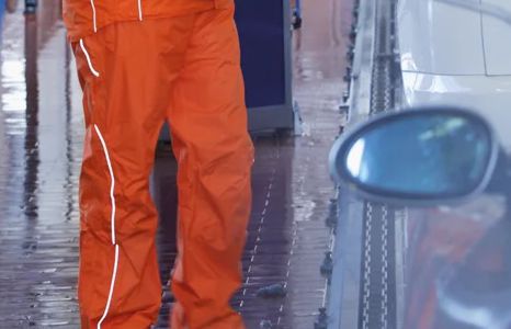 Produktbild arbeitskleidung schutz wetterschutzkleidung regenhosen teaser