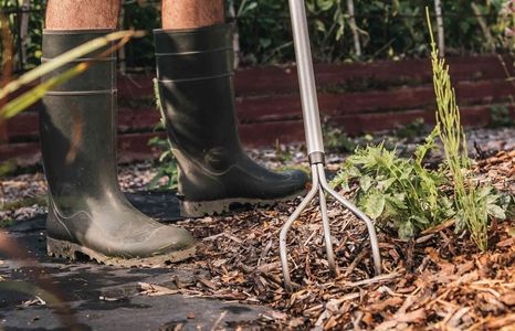 Produktbild garten garten handwerkzeug krallen grubber teaser