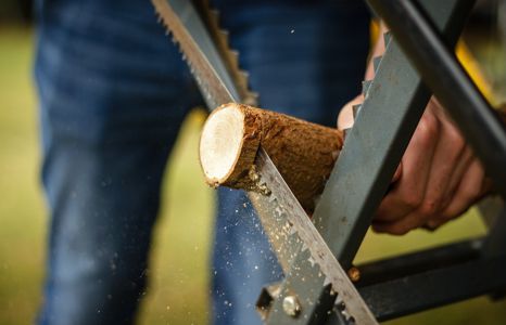 Produktbild garten garten handwerkzeug stammheber saegeboecke teaser