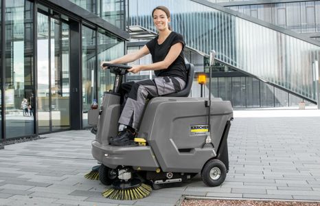 Produktbild Handgeführte & Aufsitz-Kehrmaschinen