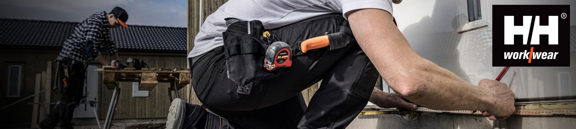 Bild Helly Hansen Workwear Kleidung & Werkzeuge im Einsatz