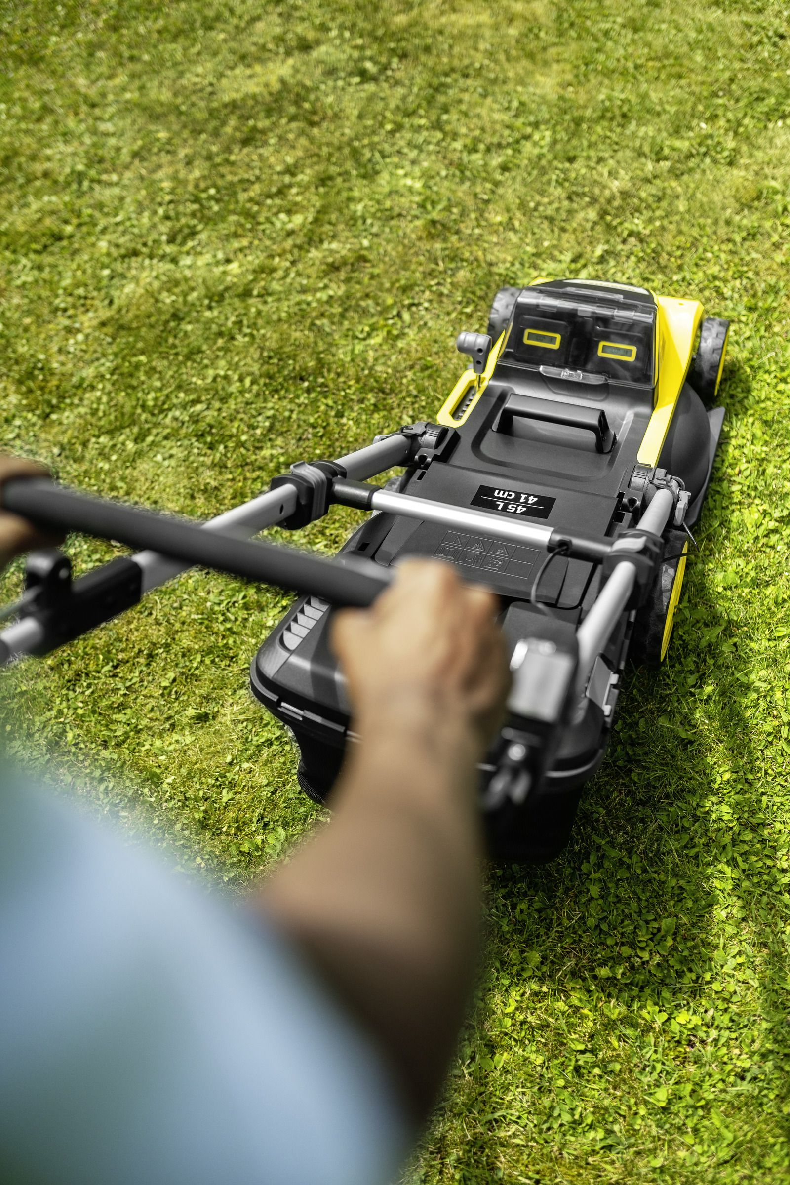 Produktbild Kärcher LMO 5-18 Dual Battery Set Anwendungsbeispiel bild 6