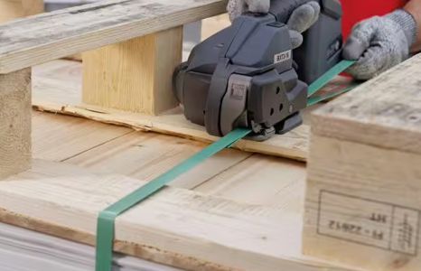 Produktbild kategorie betriebsausstattung verpackung kunstoffbaender umreifungen teaser