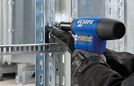 Produktbild kategorie elektrowerkzeuge maschinen blindnietgeraete zubehoer kabellose blindnietmuttern setzgeraete teaser