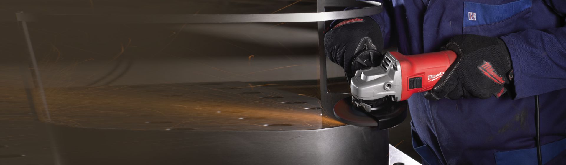 Milwaukee Dünne Metalltrennscheiben - Contractor im Einsatz bild