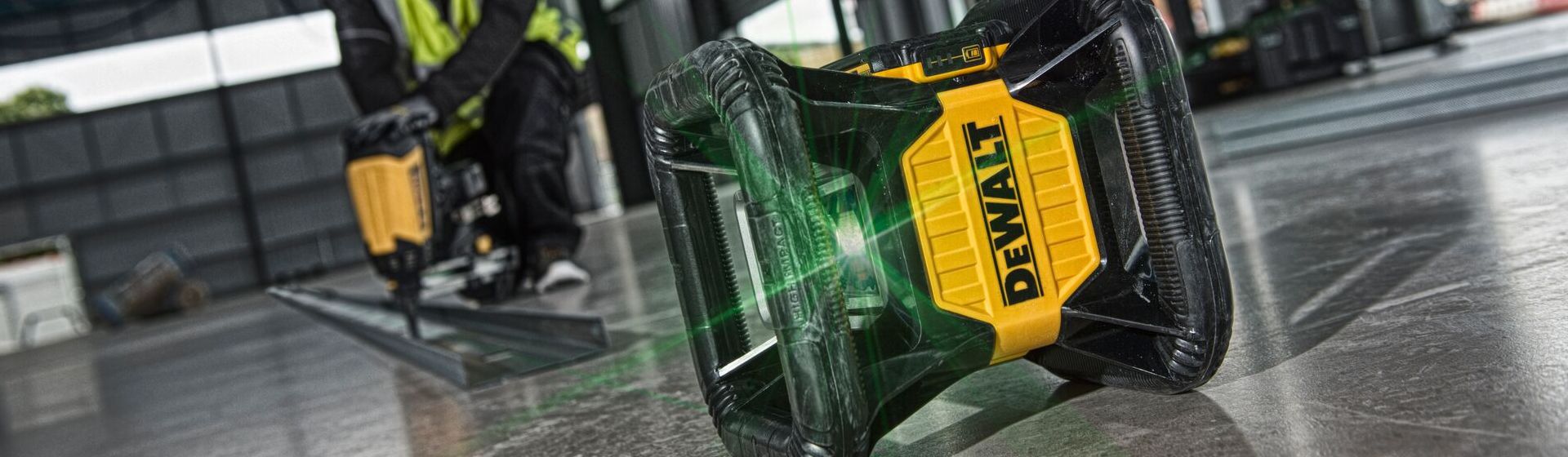 Dewalt Lasermesser in Aktion bild