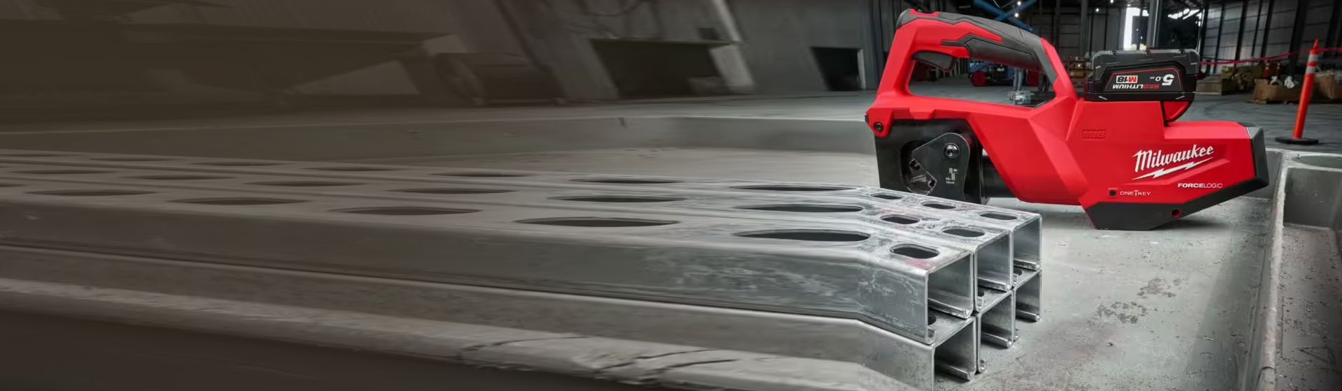 Produktbild kategorie elektrowerkzeuge maschinen saegen profilschneider banner