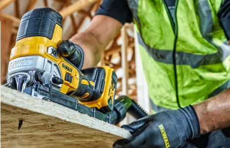 Produktbild kategorie elektrowerkzeuge maschinen saegen stichsaegen teaser