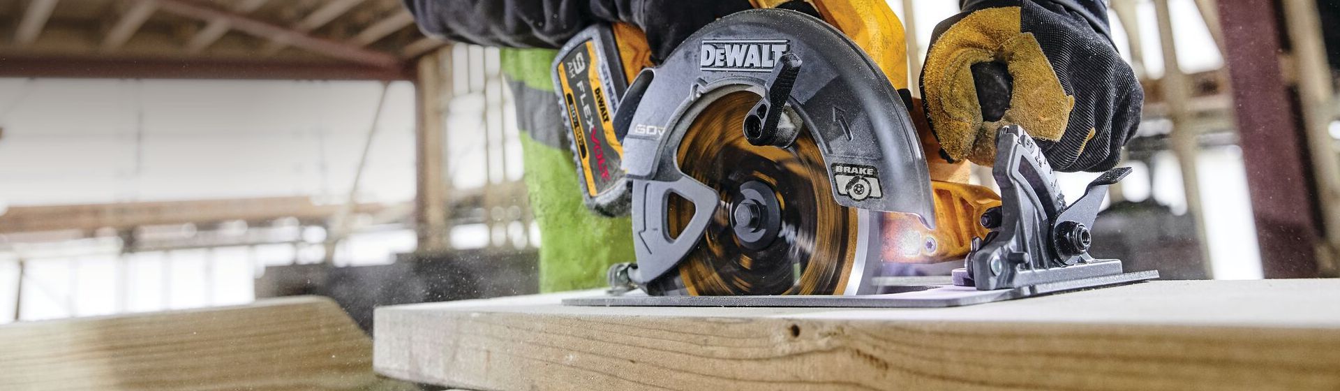 Dewalt Kreissägeblätter in Aktion bild