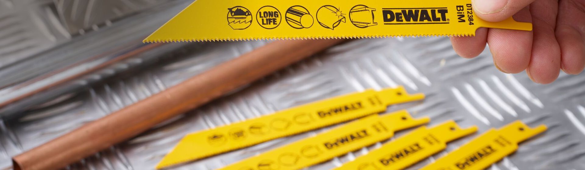 Dewalt Säbelsägeblätter zur Ansicht bild