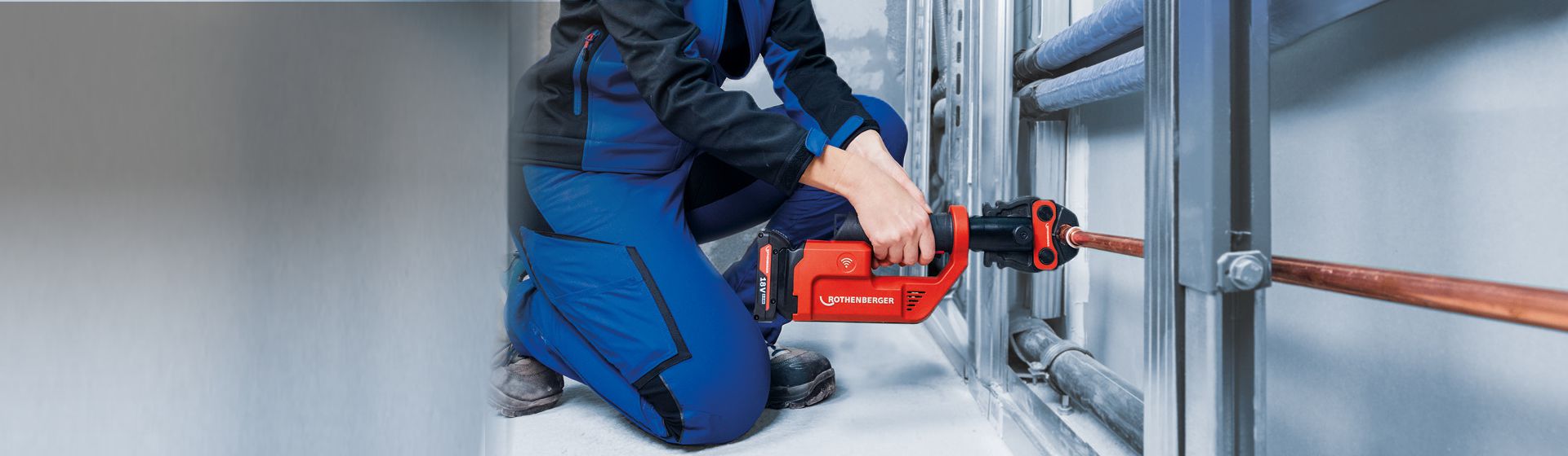 Rothenberger Rohrwerkzeug in Aktion bild