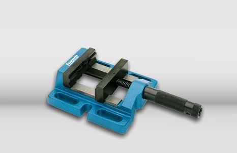 Produktbild kategorie elektrowerkzeuge maschinen sonstiges maschinenzubehoer maschinen schraubstoeck teaser