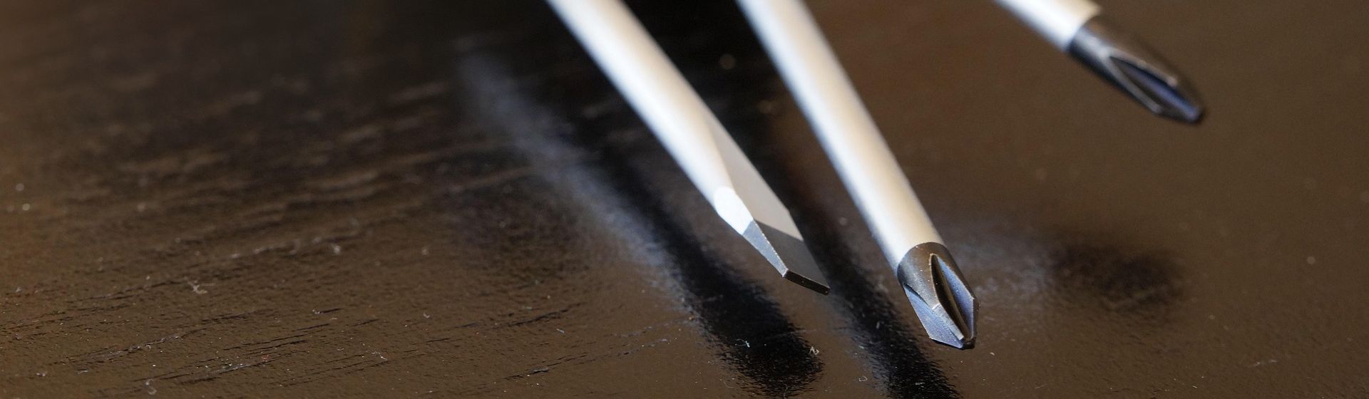 Drei Schraubendreher bild