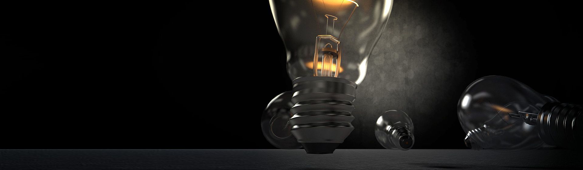 Leuchtmittel vor schwarzem Hintergrund bild