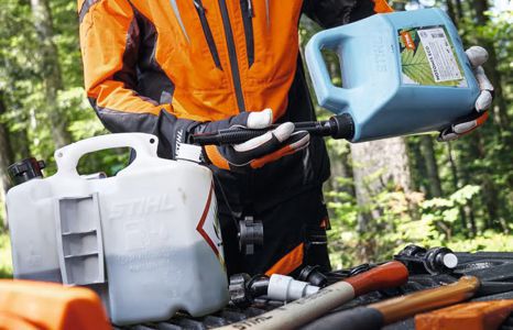 Produktbild verbrauchsmaterial chemische produkte chemische produkte fette oele schmierstoff teaser