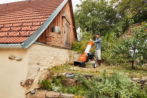 Produktbild STIHL Häcksler Benzin GH 370 S für Äste bis 45 cm bild 2