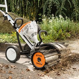 Produktbild Stihl Kehrwalze 60cm breit KW MM bild 2