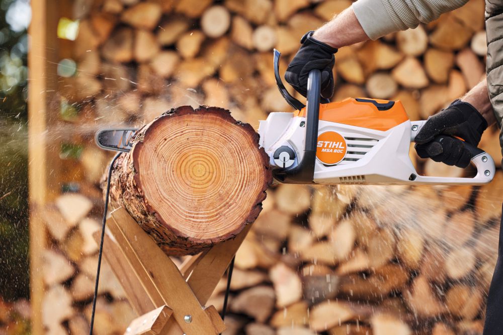 Produktbild STIHL Akku Kettensäge MSA 80 C-B mit Akku AK 30 S und Ladegerät AL 101 bild 7