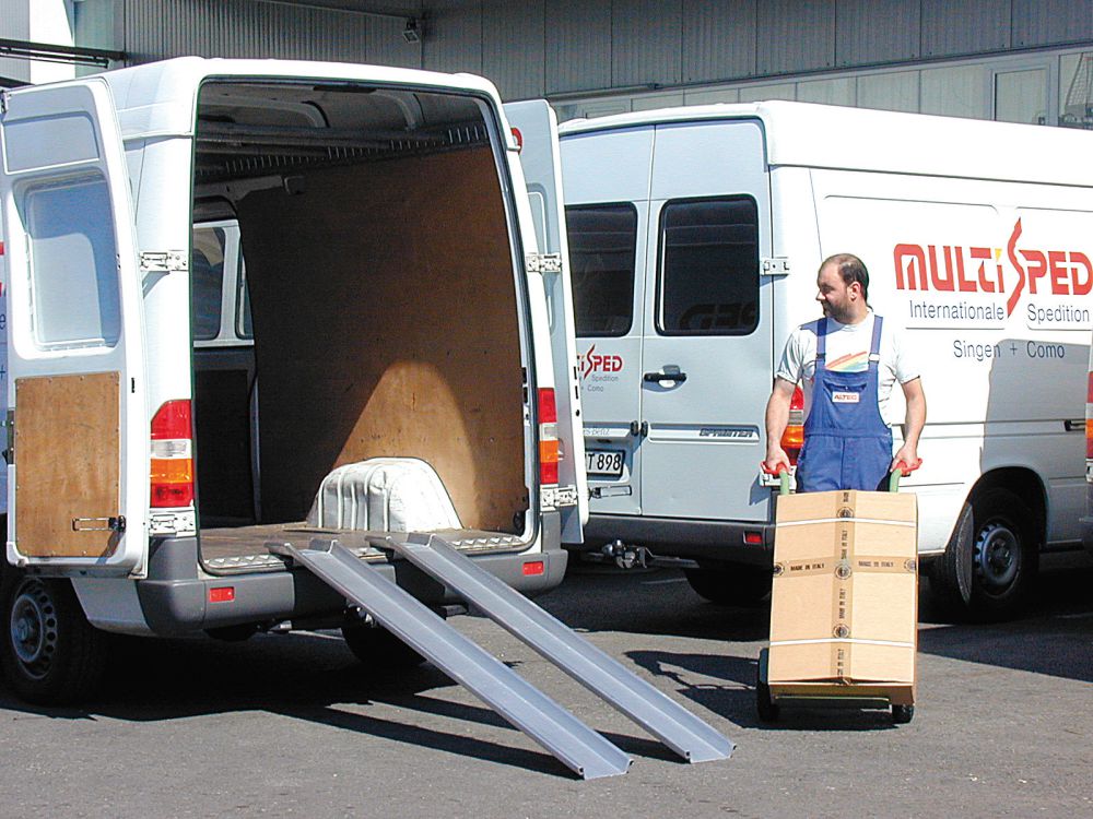 Produktbild Altec Verladeschiene Alu 150 KpL3000xB150 mm mit Rand bild 1