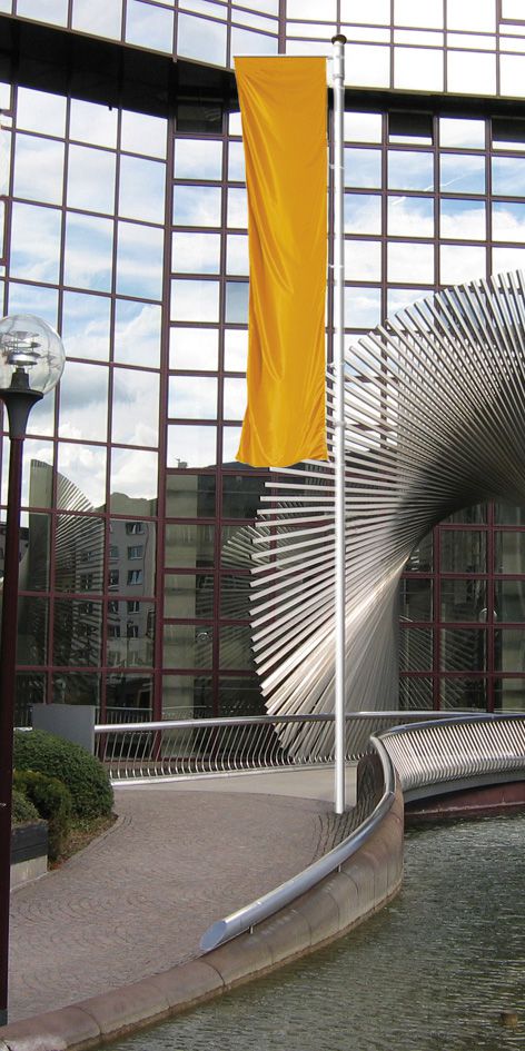 Produktbild Mannus Fahnenmast Prestige A 8m Bodenhülse LK75