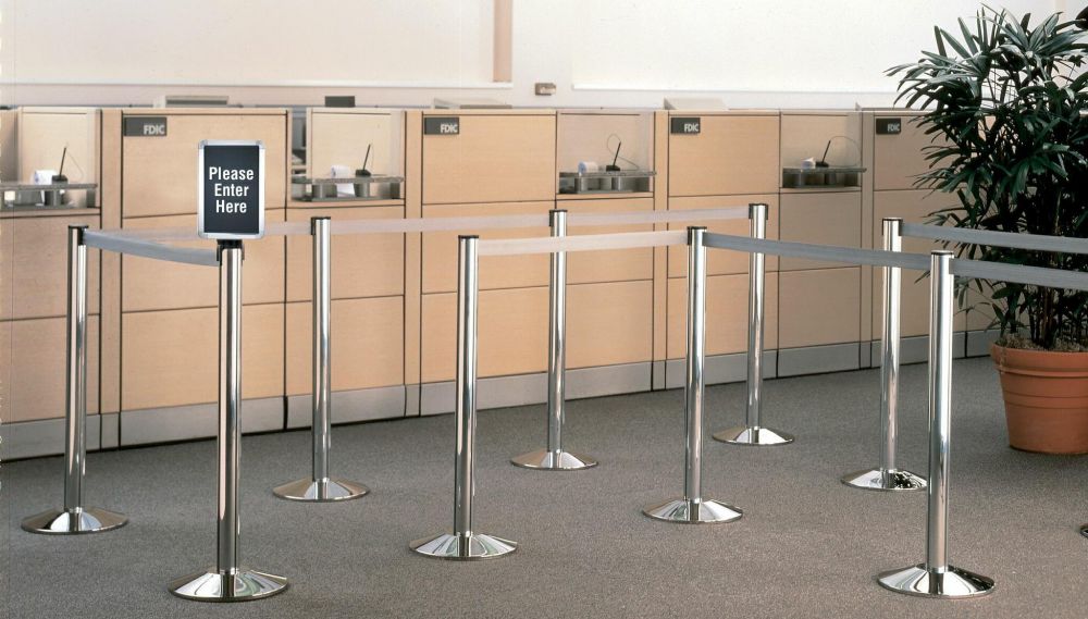 Produktbild Via Guide Absperrpfosten schwarz, Gurt 3,7m rot bild 3