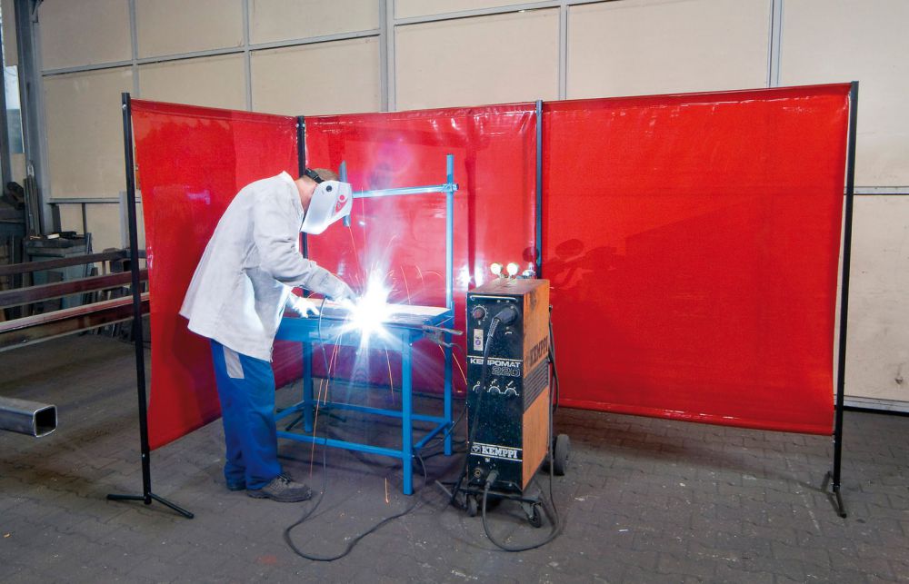 Produktbild TransTac TransEco Schutzwand 0,4 mm dunkelgrün, B2000xH1870mm BS