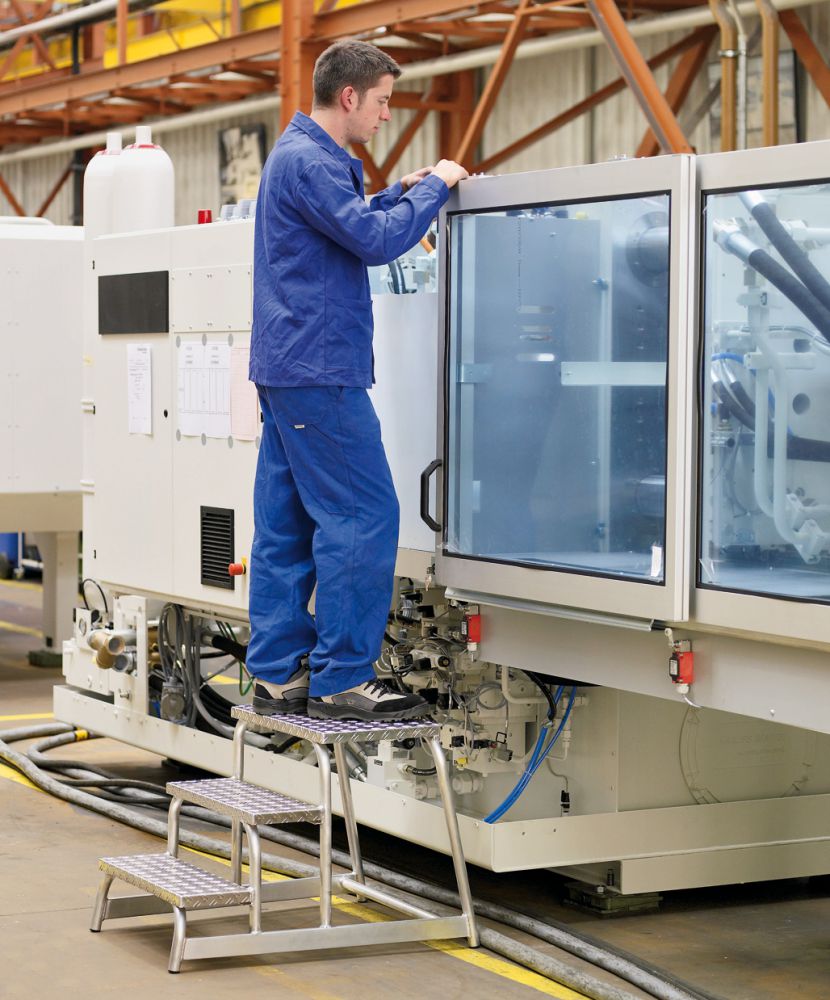 Produktbild ZARGES Maschinentritt starr 3 Stufen