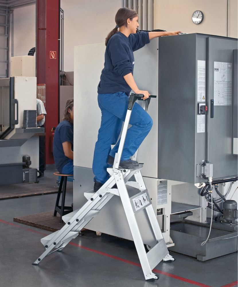 Produktbild ZARGES Alu Sicherheitstreppe 3 Stufen m. Bügel