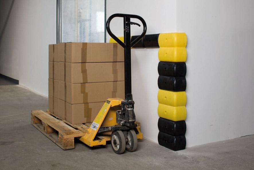 Produktbild Asecos Eck-Schutzprofil 500 breit PE schwarz VE 2 bild 2