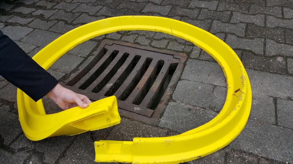 Produktbild Schöller Absperrbarriere Polyurethan 3000x100x70 mm bild 2