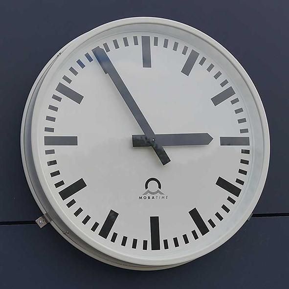 Produktbild Bürk Mobatime Außen Funkuhr FLEXLINE Durchmesser 50 cm