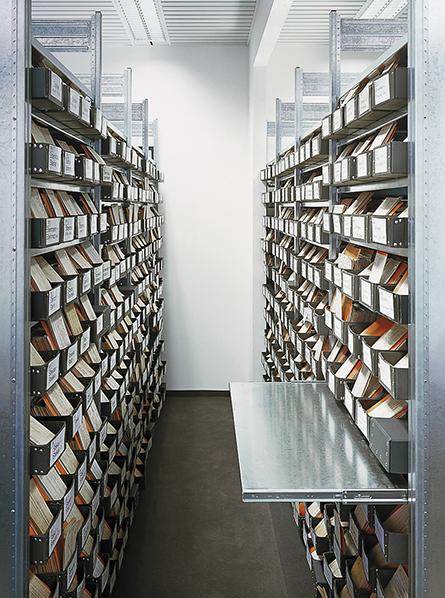 Produktbild Hofe Auszugboden 1000 x 300 mm Orion Plus HK10060AB RAL 7035 bild 2